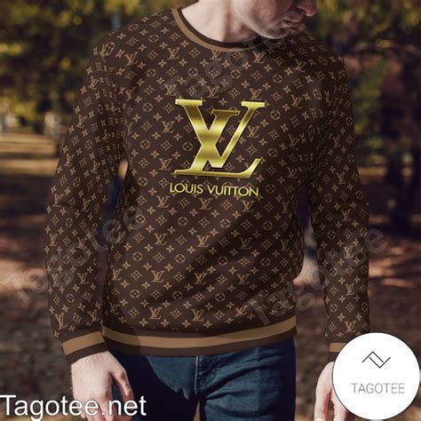 louis vuitton sweater from the spring 2019 collection|Louis Vuitton sweater monogram.